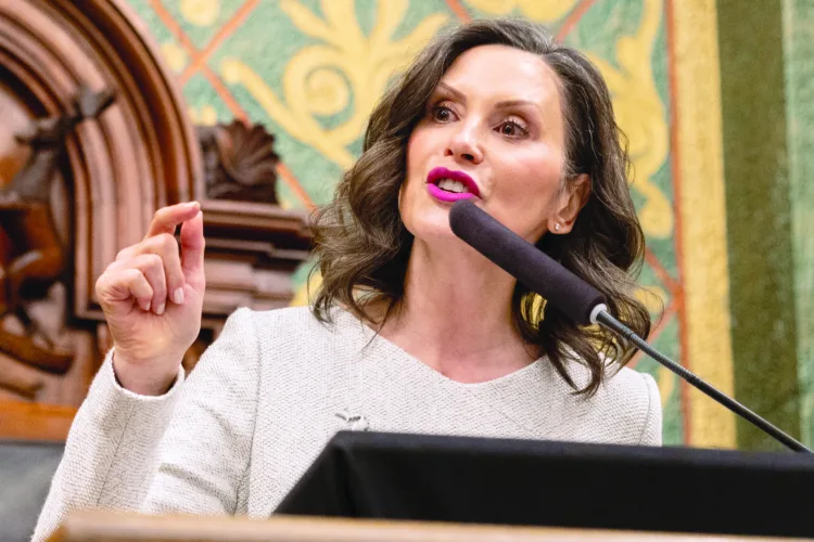 Whitmer makes 'science of reading' training mandatory for Michigan teachers